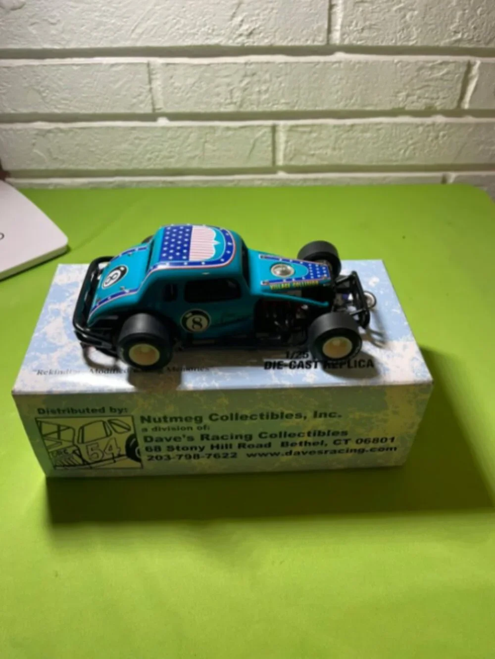 Modified Legengs ERTL Collectibiles 1/25 Diecast Car